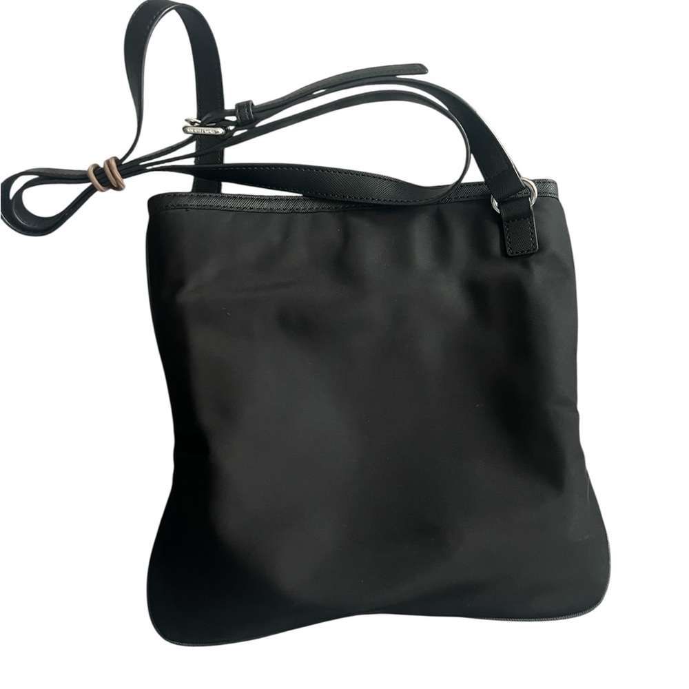 Michael Kors Black Nylon Crossbody Bag Saffiano Leather Trim‎ Silver Hardware - Picture 2 of 3